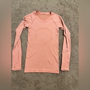 🍋 Lululemon long sleeve swiftly tech